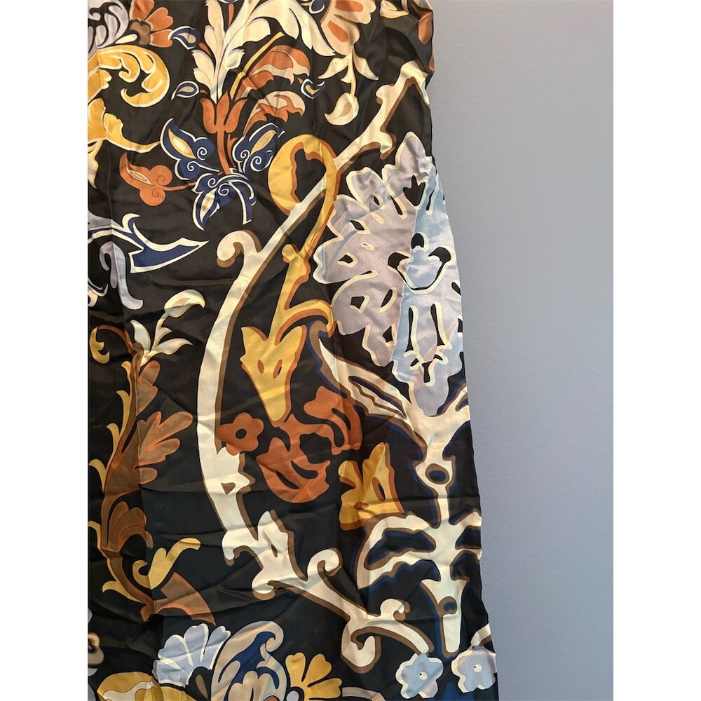 Carol Adler  Vintage Square Scarf Womens 34x36 Baroque Floral Navy - Picture 4 of 4